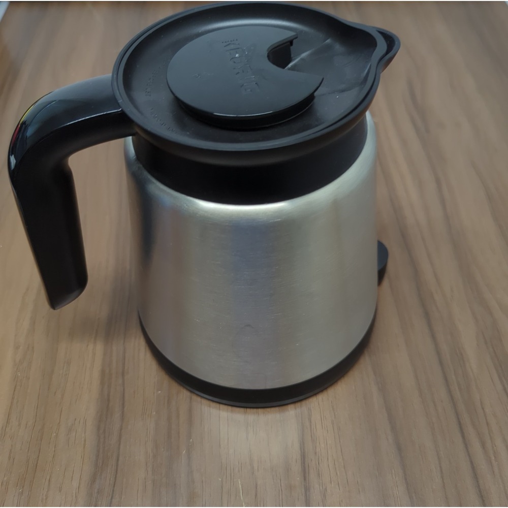 Keurig 1720X Stainless Thermos Insulated  32 Oz Coffee Pot Carafe
